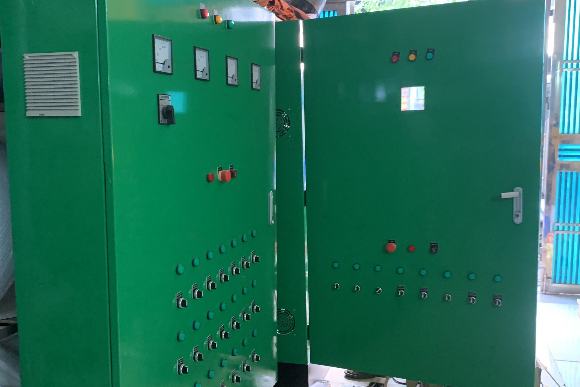  Tủ Điện Ngành Xử Lý Nước Thải