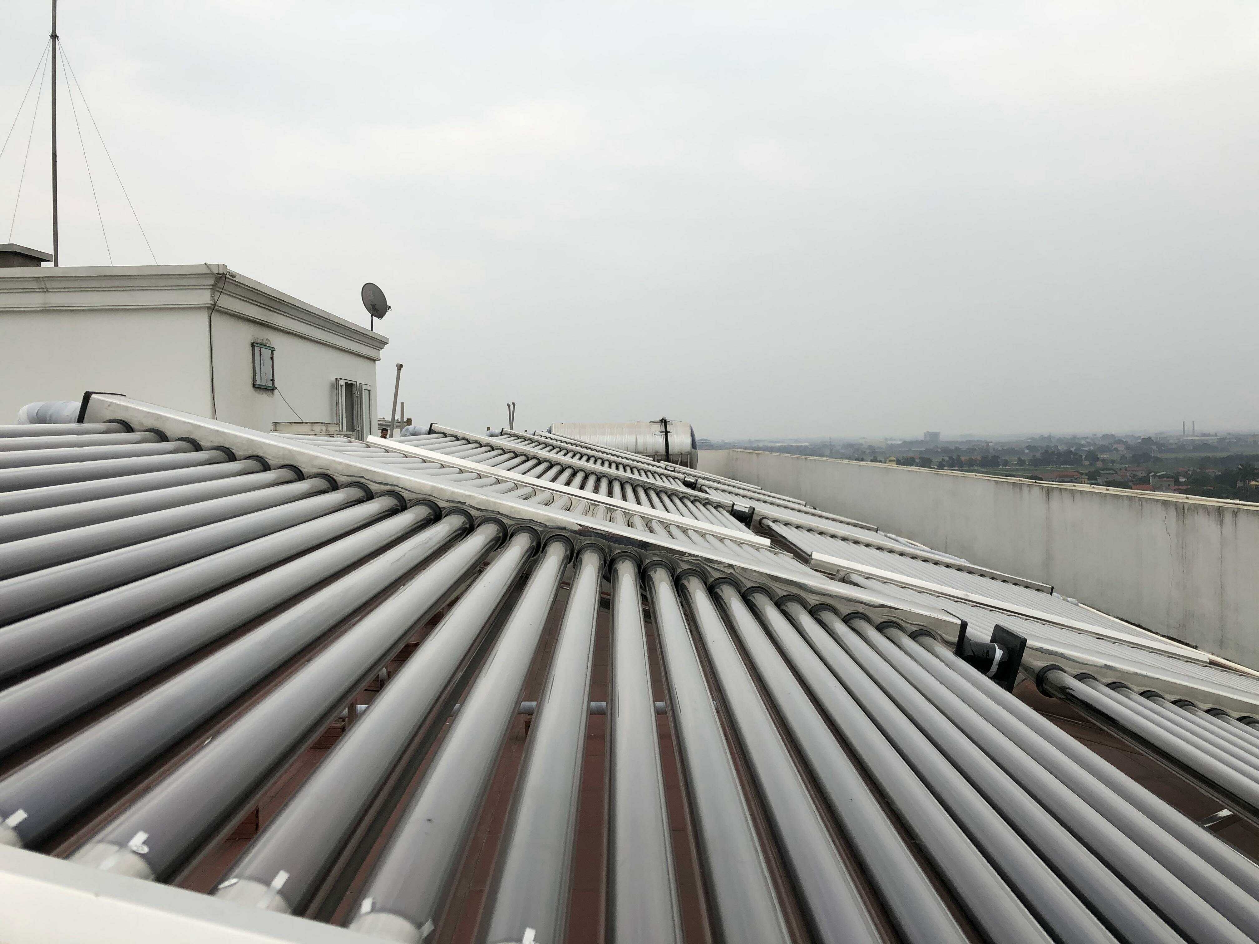  Hệ thống cấp nước nóng trung tâm 2000l