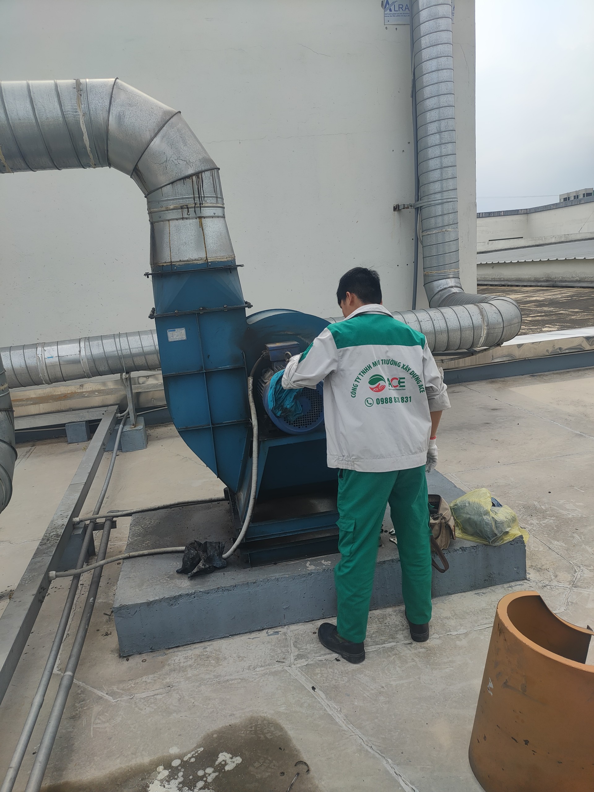 Xử lý khí thải Nhà máy Sản xuất 